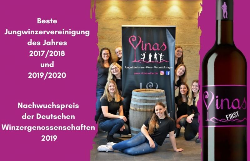 Gruppenbild der Jungwinzerinnen Gruppe Vinas. Beste Jungwinzervereinigung 2017/2018 und 2019/2020. Nachwuchspreis der Deutschen Winzergenossenschaften 2019